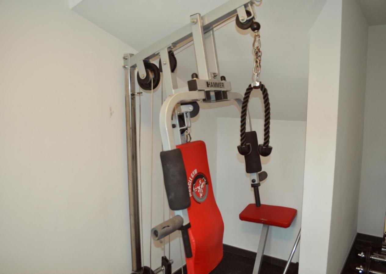 Wellness Apartments Sophienhoehe Am Teich Mechernich Luaran gambar