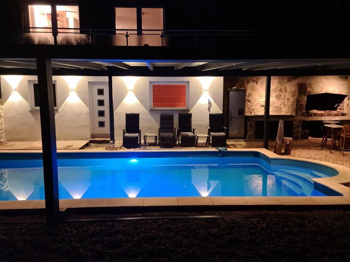 Wellness Apartments Sophienhoehe Am Teich Mechernich Luaran gambar