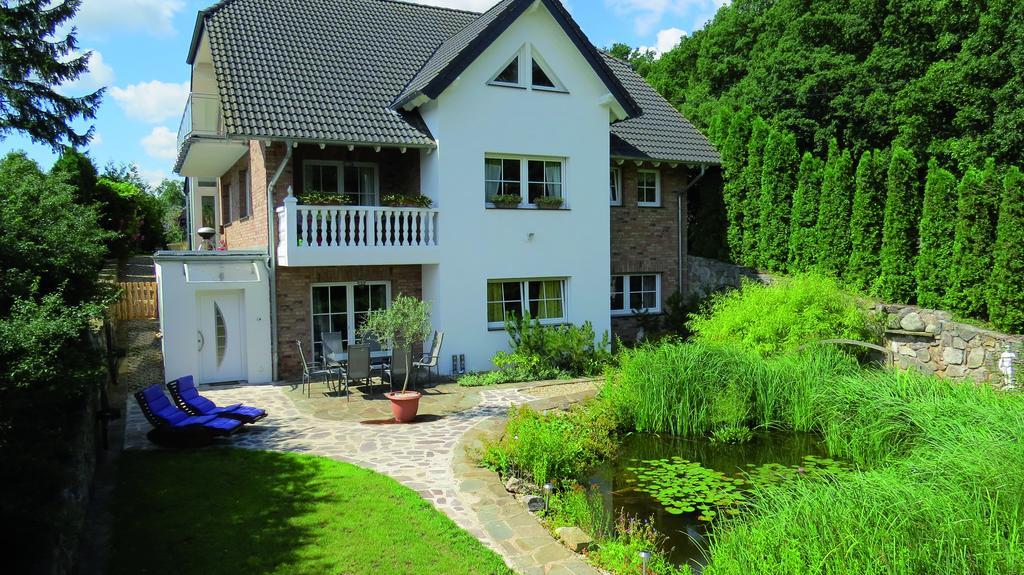 Wellness Apartments Sophienhoehe Am Teich Mechernich Bilik gambar