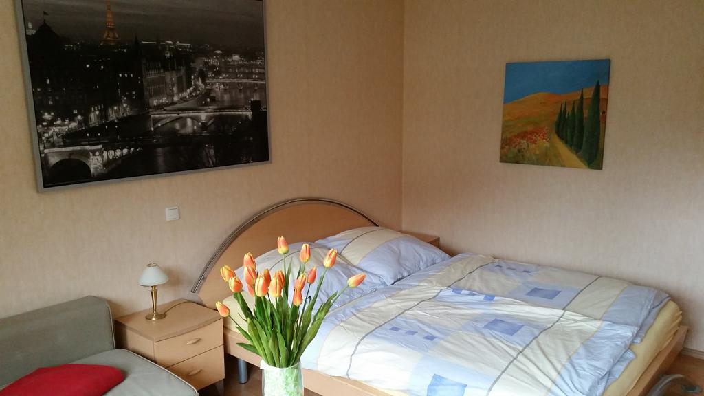 Wellness Apartments Sophienhoehe Am Teich Mechernich Bilik gambar
